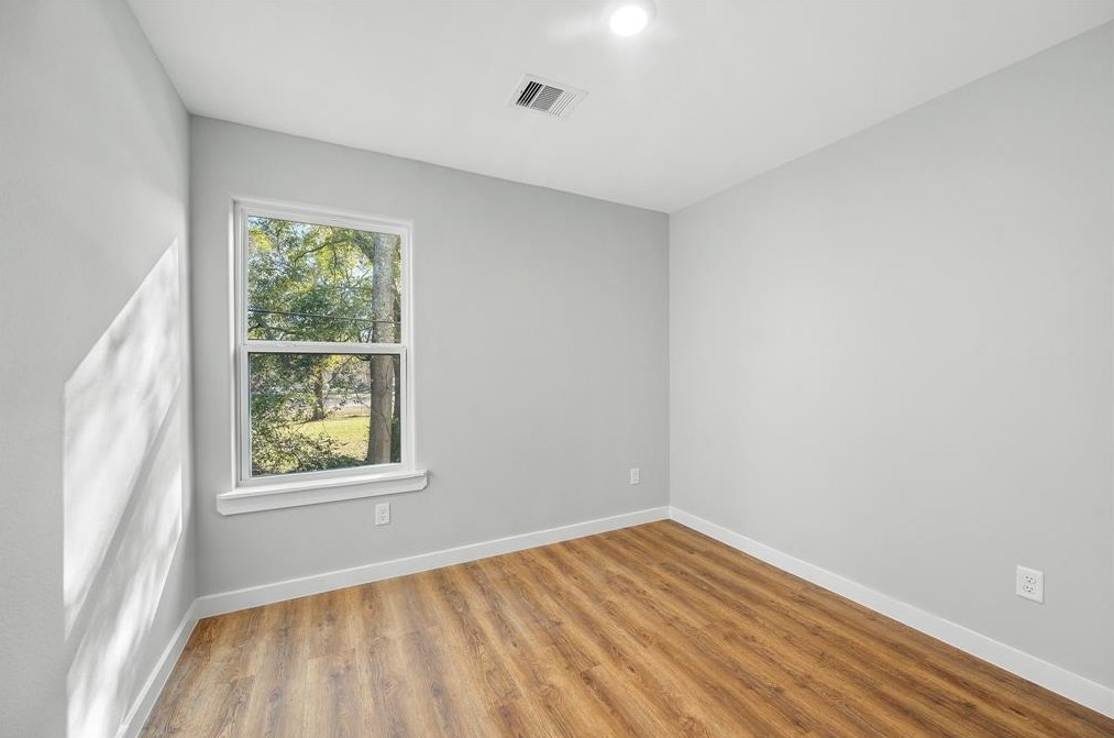 4616 Shreveport Blvd, Houston TX  77028-3746 exterior