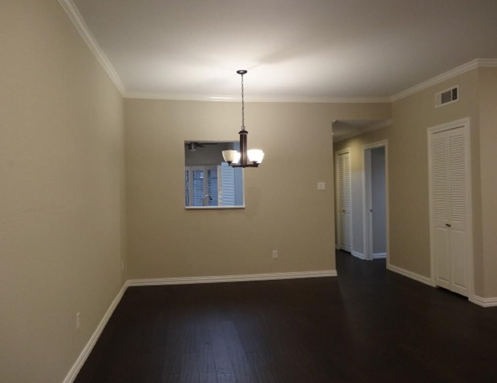 626 Augusta Dr, Houston TX  77057-2010 exterior