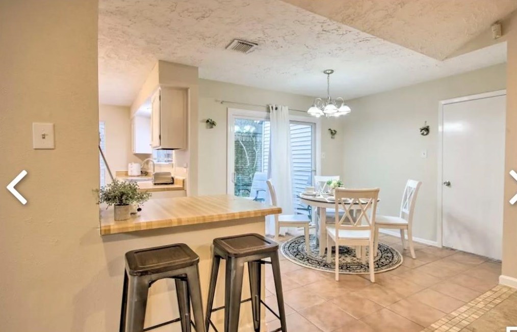 16131 Ridgegreen Dr, Houston TX  77082-1318 exterior