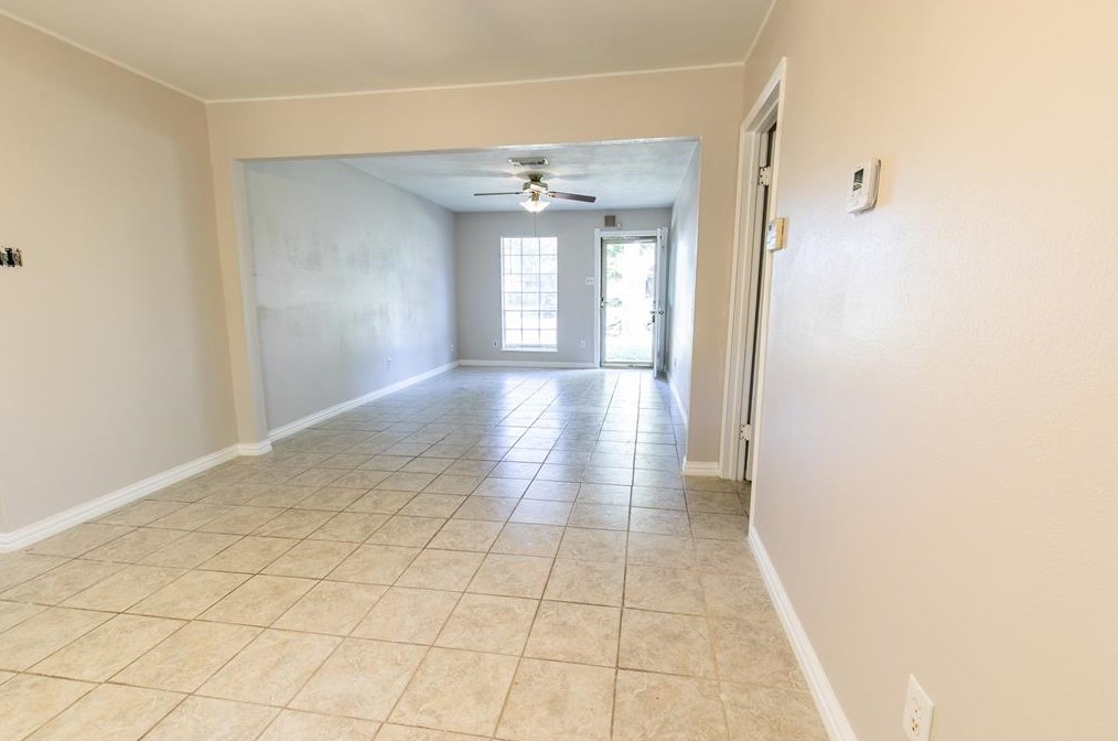 5705 Arthington St, Houston TX  77053-3005 exterior