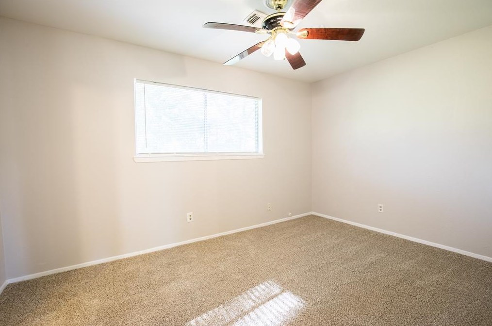 5705 Arthington St, Houston TX  77053-3005 exterior