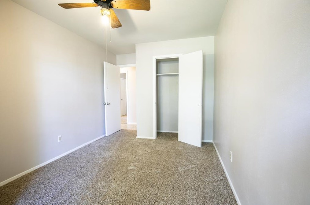 5705 Arthington St, Houston TX  77053-3005 exterior