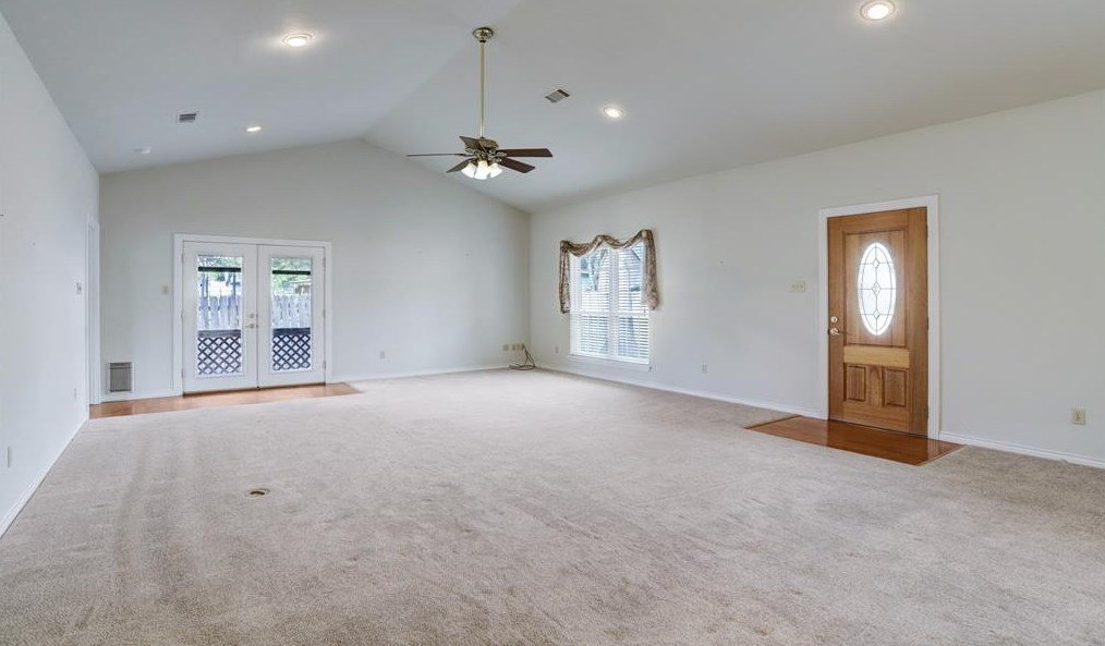 857 Tangle Oaks Ct, Bellvue TX  77418-2871 exterior