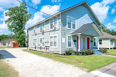 214 W Republic Street #10, Baytown, TX 77520 - Photo 3