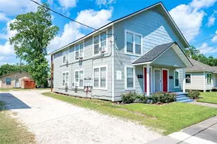 214 W Republic St, Baytown, TX 77520 - Photo 3