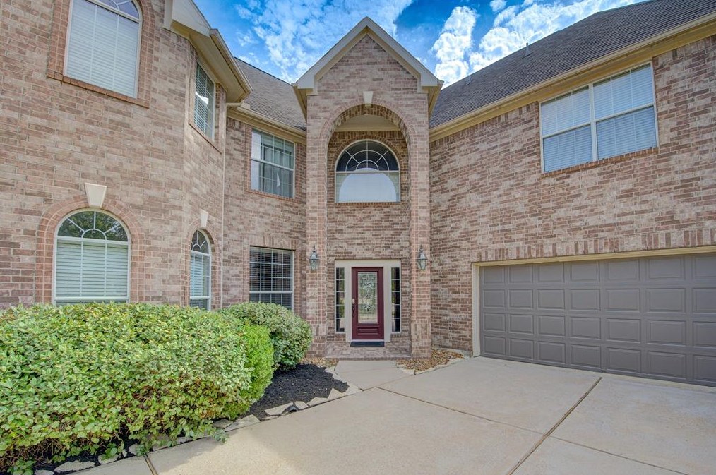 26002 Primrose Springs Ct, Katy TX  77494-2620 exterior