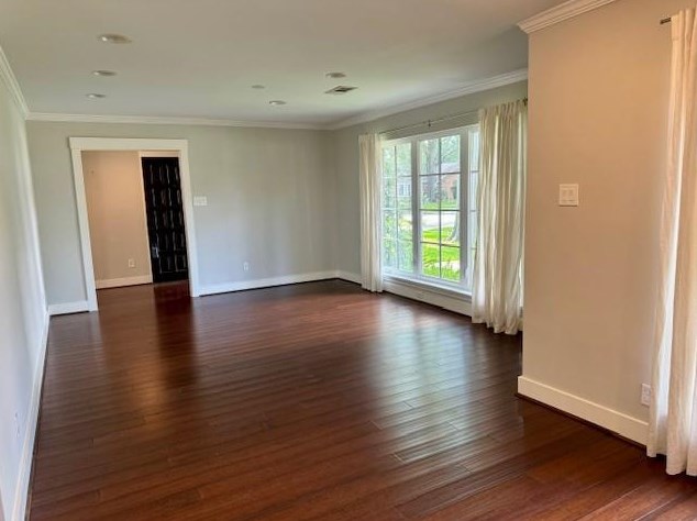 5610 Valkeith Dr, Houston TX  77096-3926 exterior