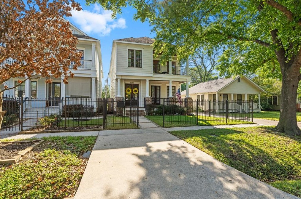 1534 Waverly St, Houston TX  77008-4149 exterior