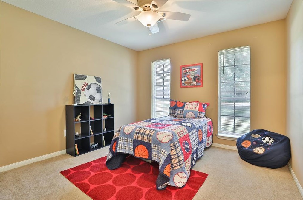 14119 Cypress Frst Dr, Houston TX  77070-4013 exterior