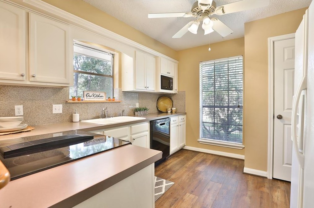 14119 Cypress Frst Dr, Houston TX  77070-4013 exterior