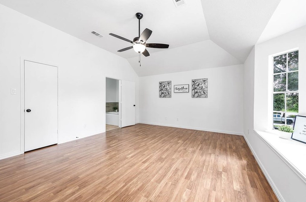 2715 Woodcreek Mdw Ln, Houston TX  77073-3149 exterior