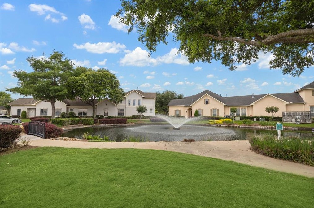 4337 Lk Run Dr, Missouri City TX  77459-3260 exterior