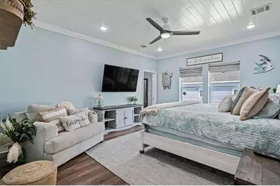1981 Ave I, Crystal Beach, TX 77650 - Photo 17
