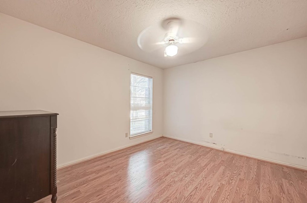 8903 Abbeydale Dr, Houston TX  77031-3002 exterior