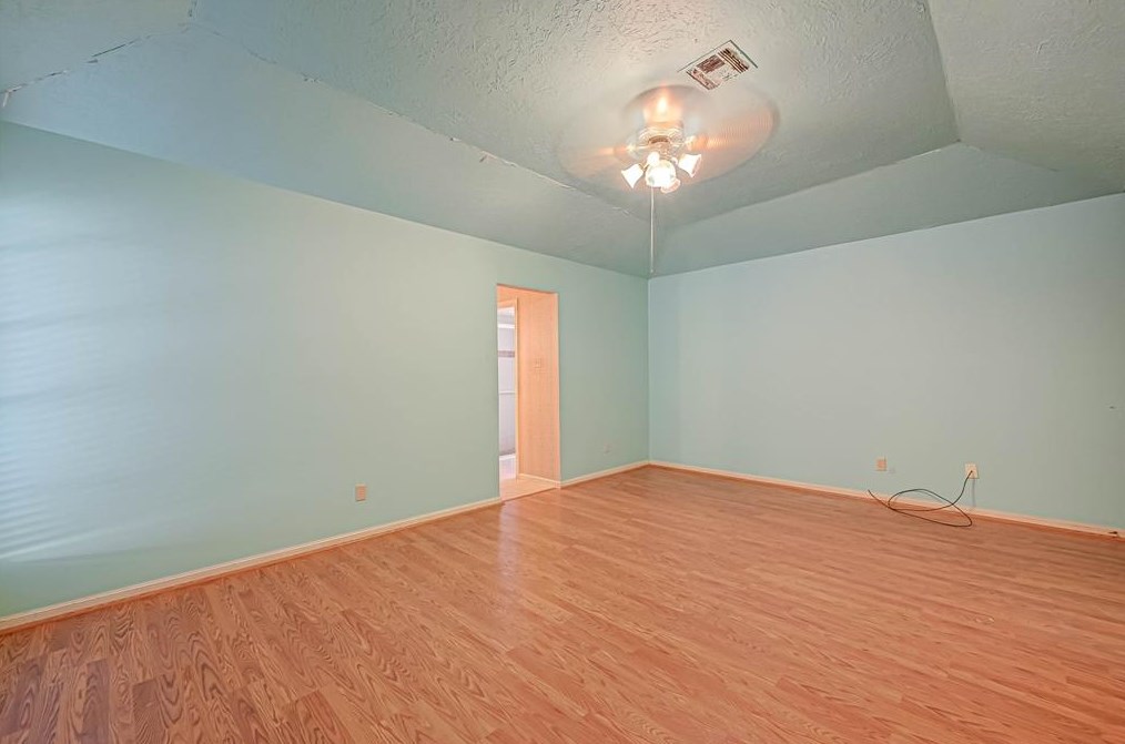 8903 Abbeydale Dr, Houston TX  77031-3002 exterior