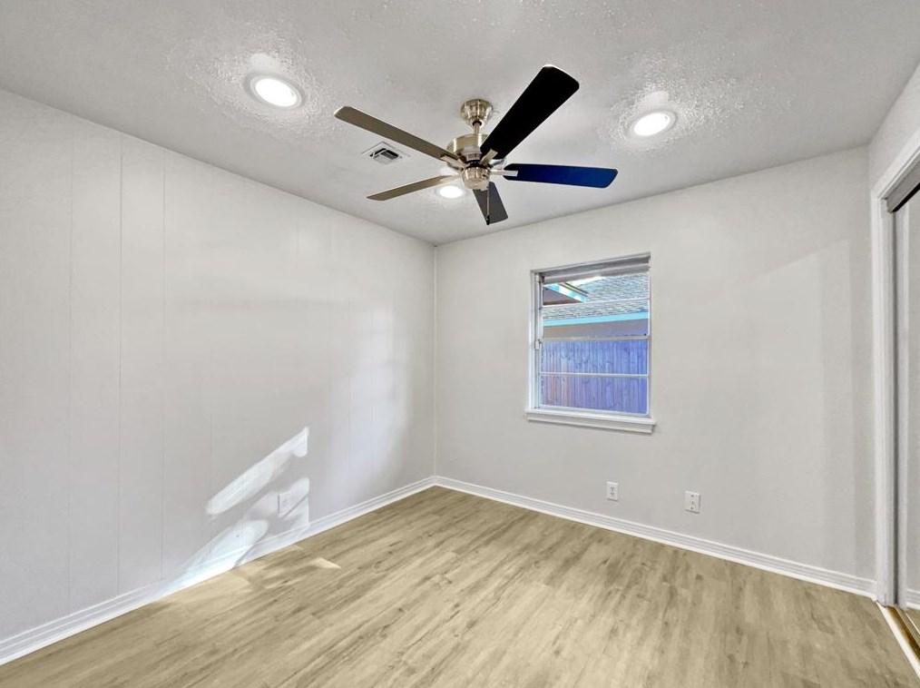 5113 43 St, Houston TX  77018-4403 exterior