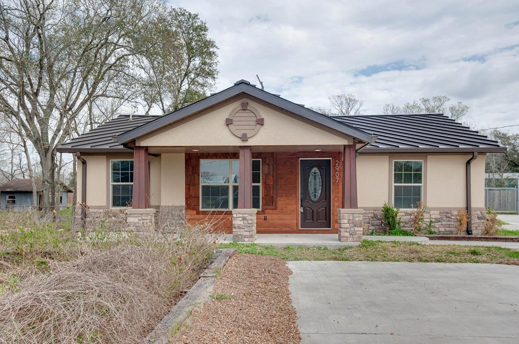 2907 Sinclair St, Pasadena TX  77503-4147 exterior