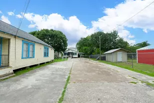 1817 McDaniel St, Houston, TX 77093 - Photo 43