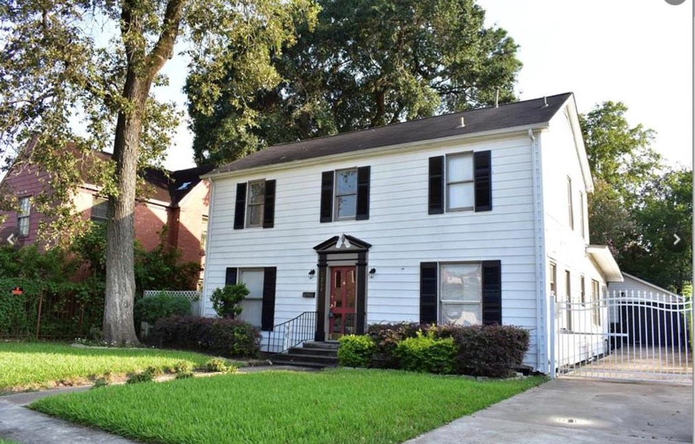 3210 Oakdale St, Houston TX  77004-7828 exterior