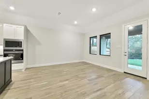 16007 Mahogany Mist Dr, Conroe, TX 77302 - Photo 15