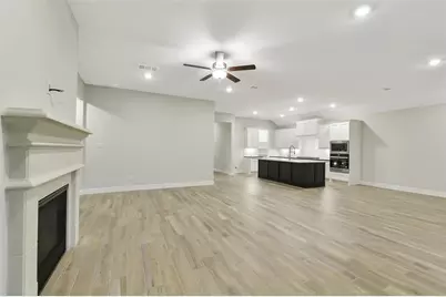 16007 Mahogany Mist Drive, Conroe, TX 77302 - Photo 7