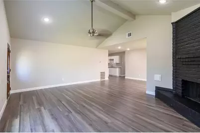8703 Valley Ledge Drive, Houston, TX 77078 - Photo 3