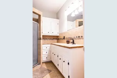 603 S McCarty Avenue, Eagle Lake, TX 77434 - Photo 13