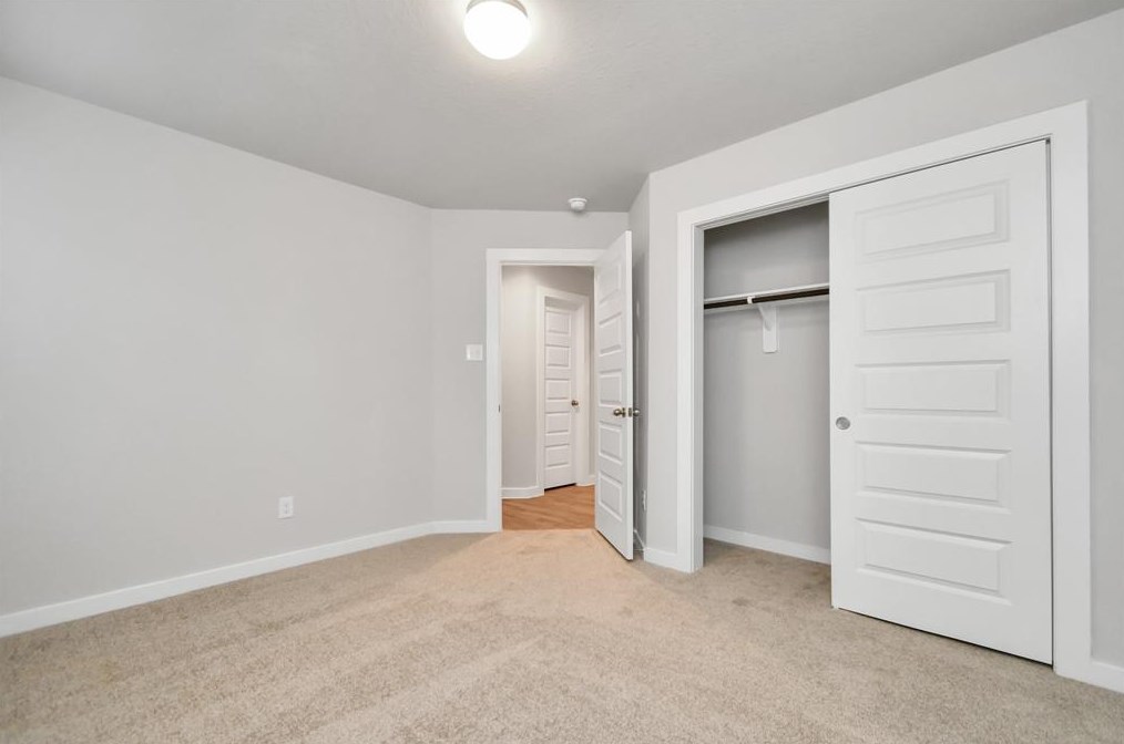 10930 Fall Fern Cir, Houston TX  77044-6210 exterior