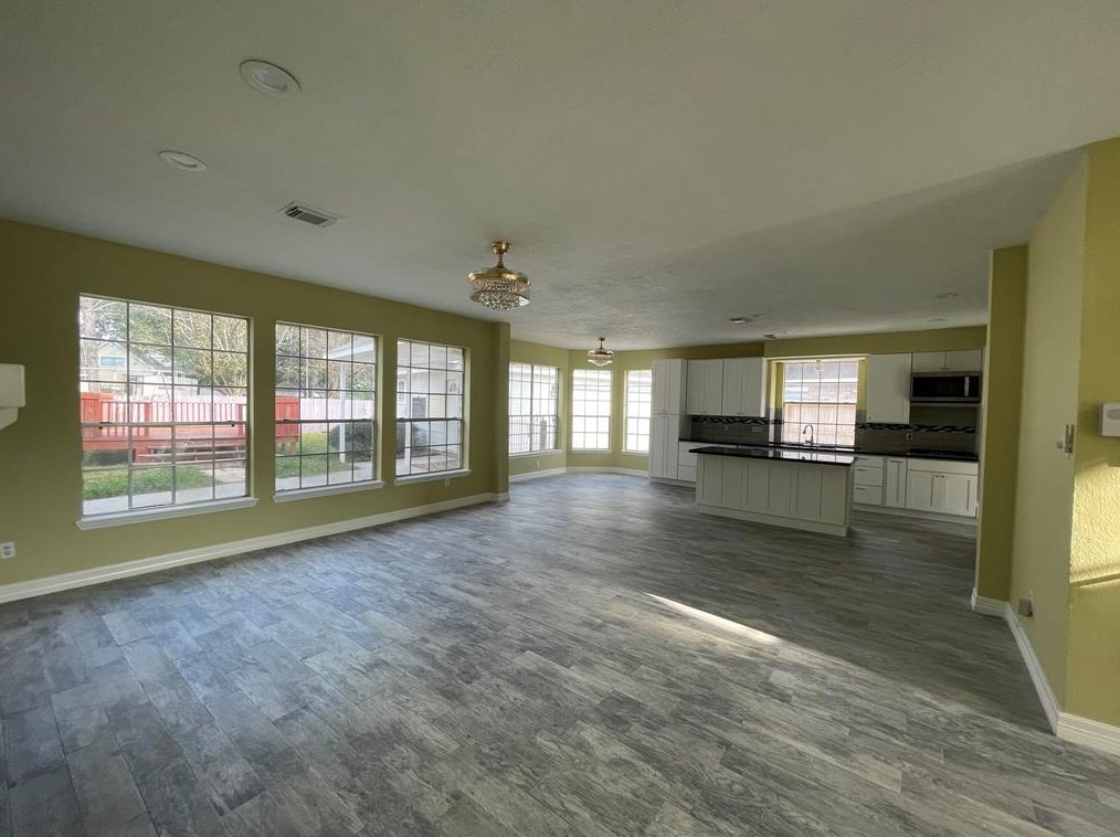 318 Cypress Estates Cir, Spring TX  77388-8936 exterior