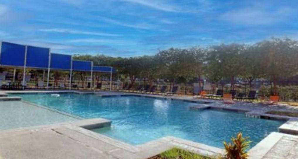 2111 Holly Hall St, Houston TX  77054-3970 exterior