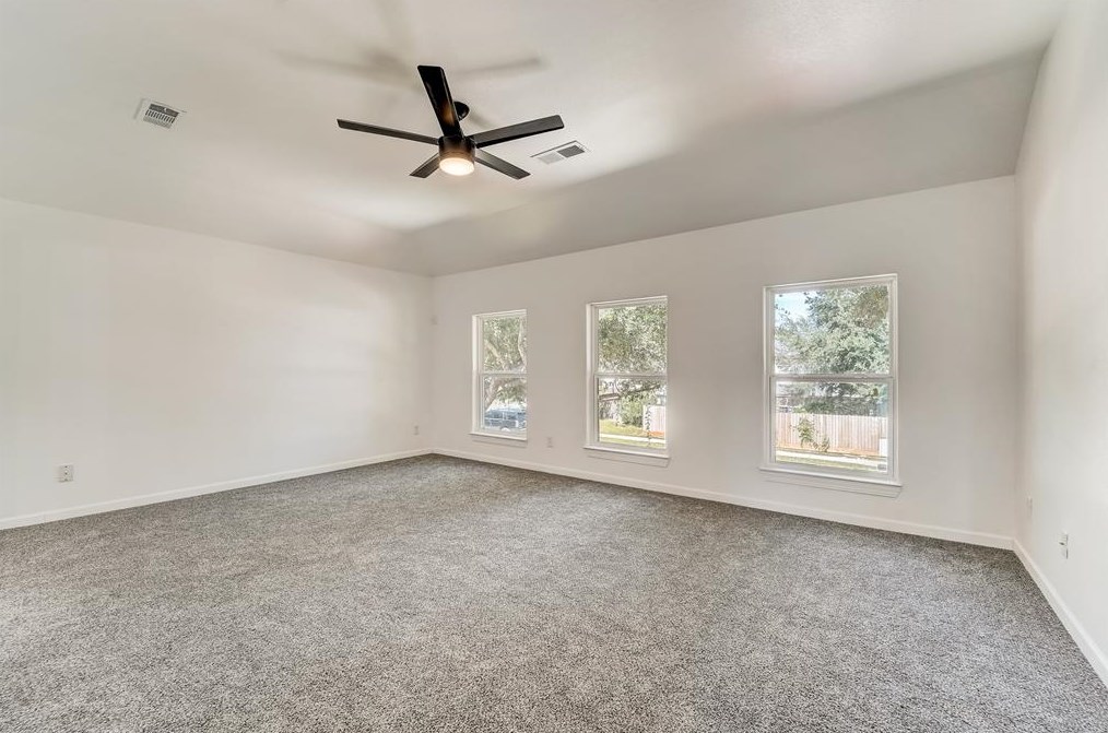 6003 Fallmont Dr, Houston TX  77086-2952 exterior