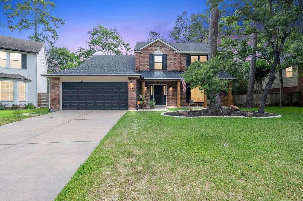 18 Shinyrock Pl, Spring TX  77381-4412 exterior