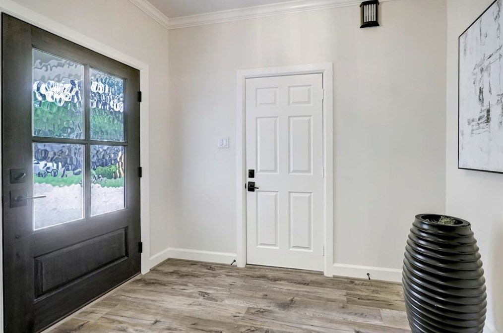 14022 Myrtlea, Houston TX  77079-3207 exterior