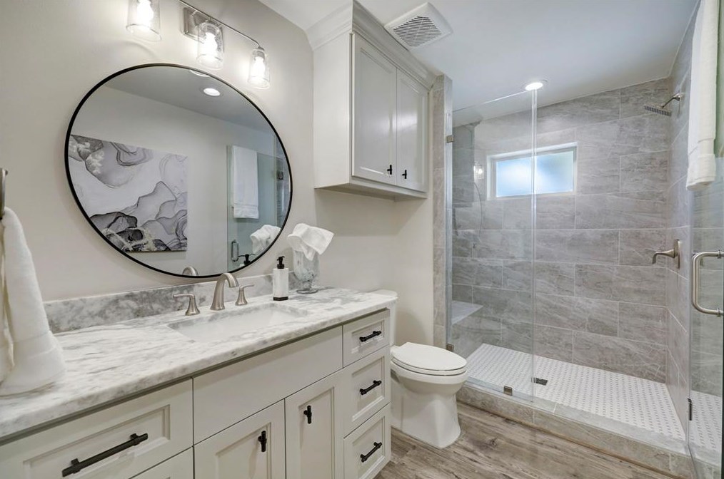 14022 Myrtlea, Houston TX  77079-3207 exterior