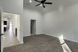 509 Little Spg Ct, Anahuac, TX 77514 - Photo 9