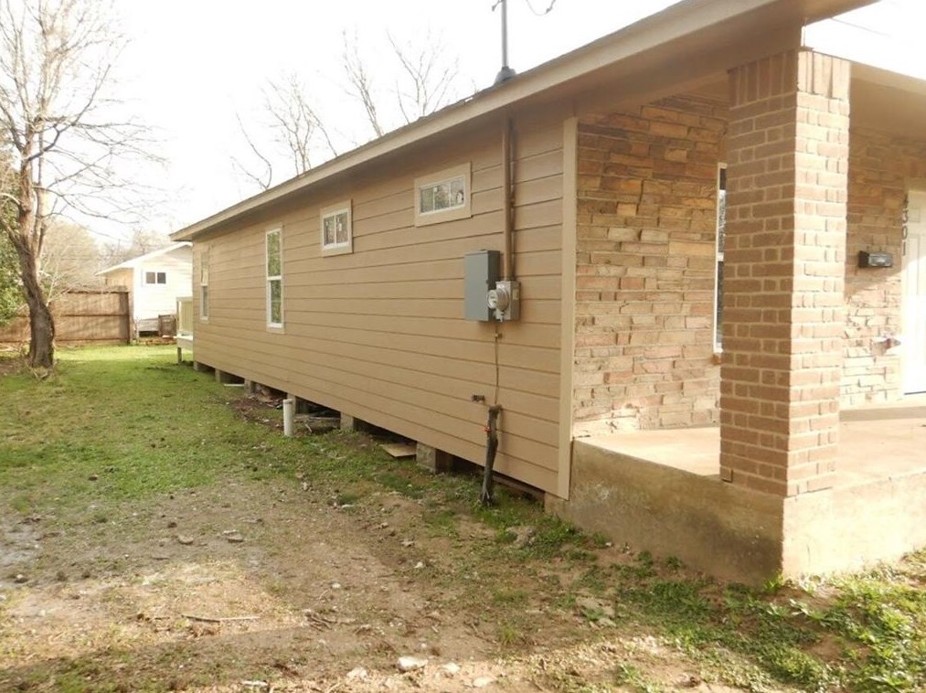 4301 Gunter St, Houston TX  77020-6371 exterior