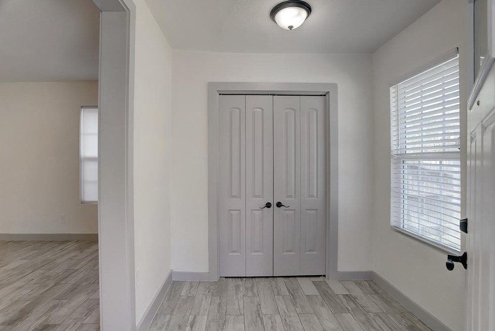 809 Alexander St, Houston TX  77007-1422 exterior