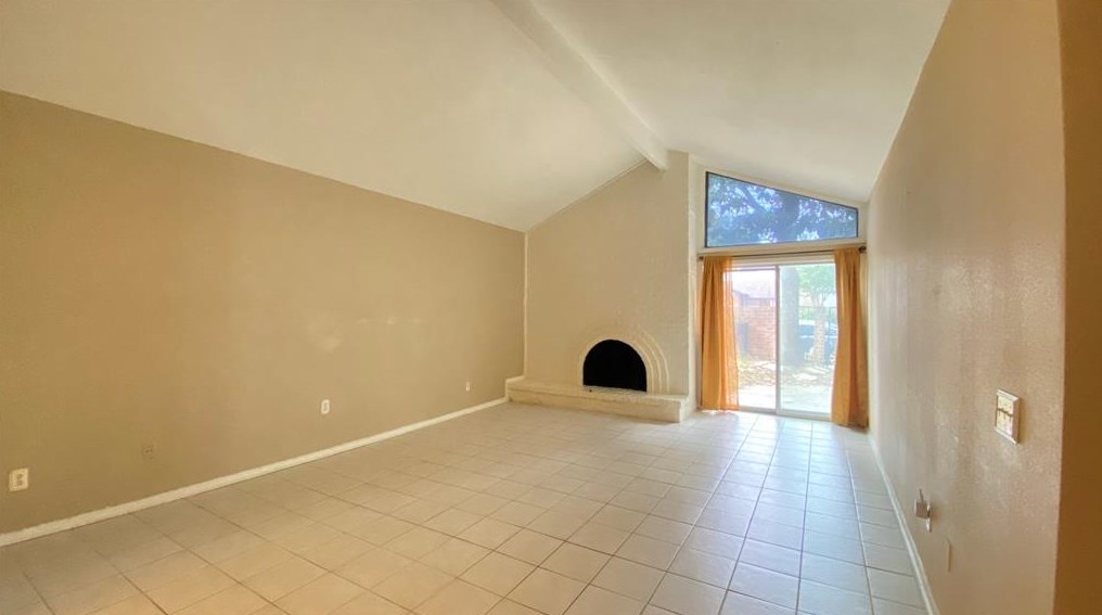 4714 Cashel Cir, Houston TX  77069-3504 exterior