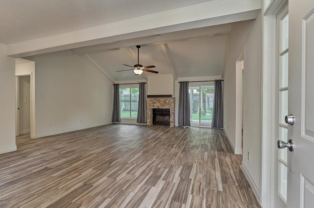 5311 Vlg Spg Dr, Humble TX 77339-1216 exterior