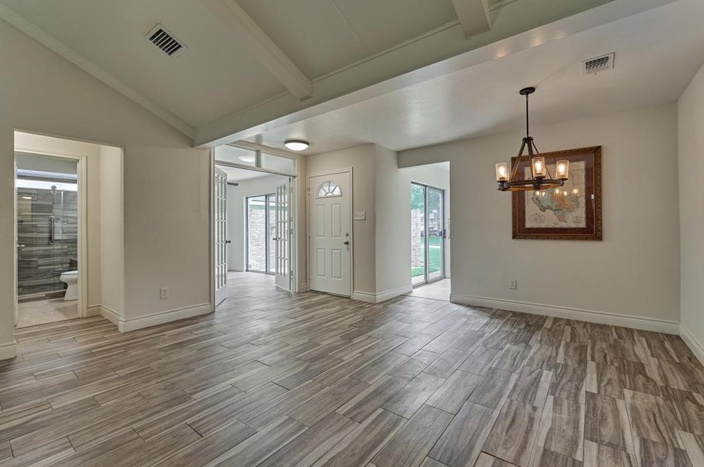 5311 Vlg Spg Dr, Humble TX 77339-1216 exterior