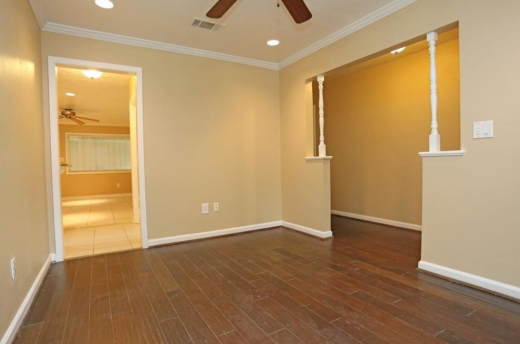 16619 Seawolf Dr, Houston TX  77062-5610 exterior