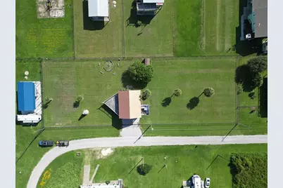 927 W Verdie Drive, Crystal Beach, TX 77650 - Photo 33