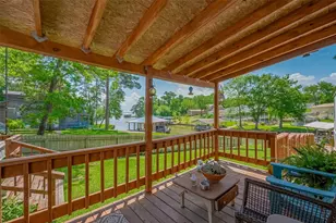 333 Lakeshore Dr, Onalaska, TX 77360 - Photo 9