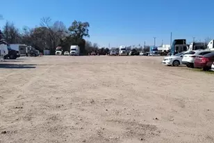 13917 Chrisman Rd, Houston, TX 77039 - Photo 3