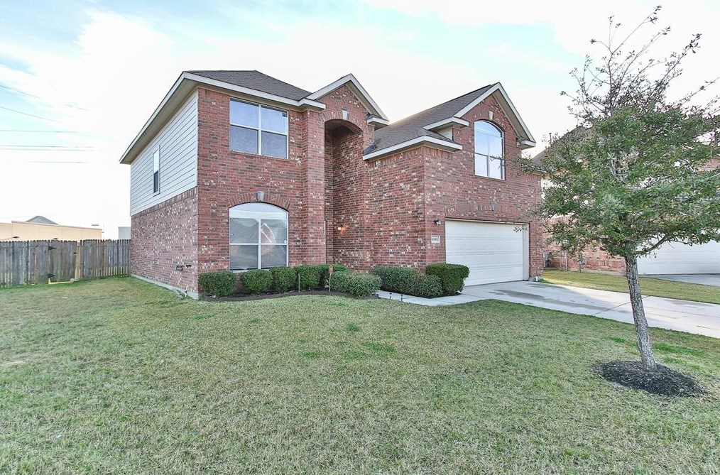 6103 Menor Crest Dr, Spring TX  77388-6911 exterior
