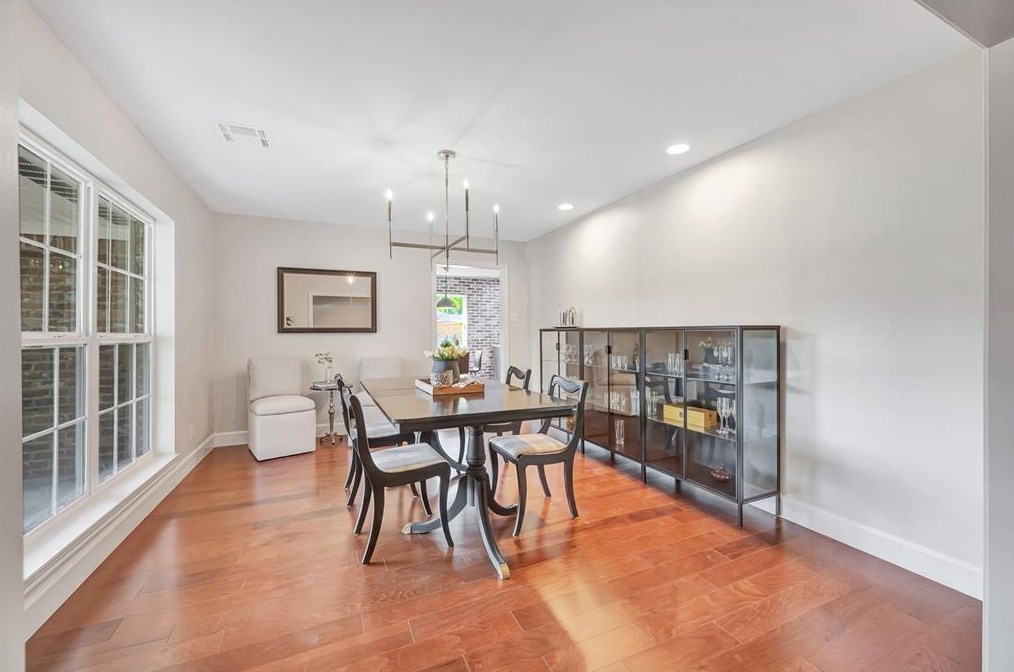 18403 Point Lookout Dr, Houston TX  77058-4101 exterior