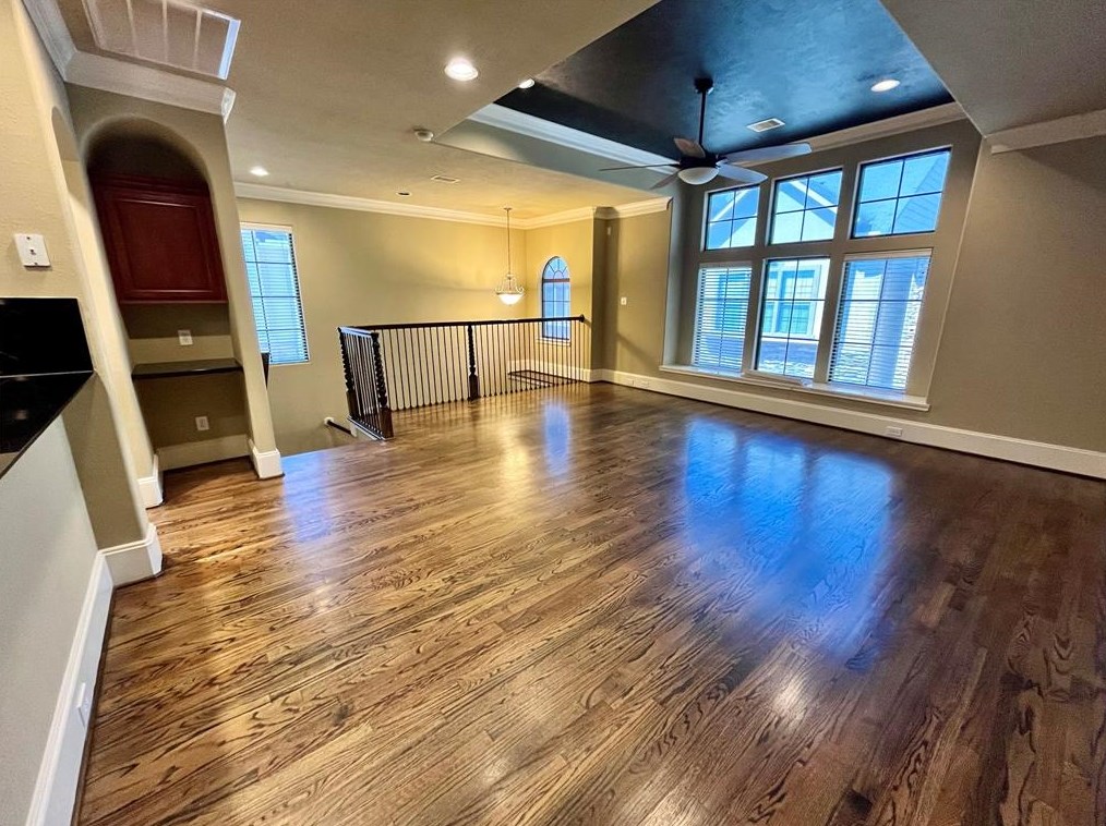 1317 Studer St, Houston TX  77007-3236 exterior