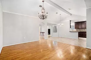 622 Seminole Dr, Kemah, TX 77565 - Photo 5