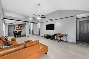 2913 Dunrich Ct, League City, TX 77573 - Photo 5