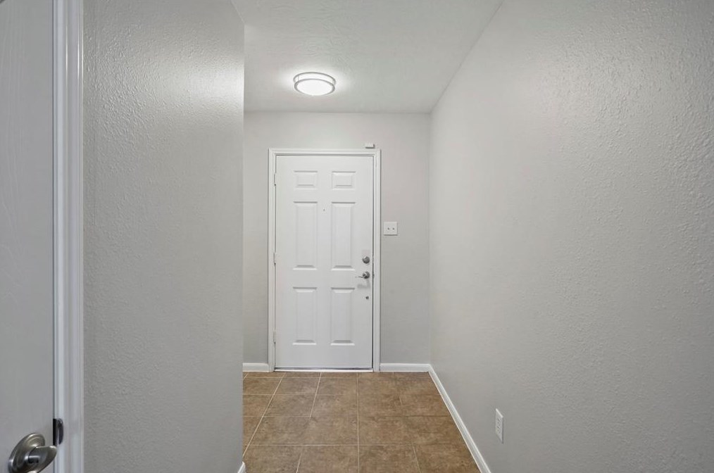 1918 Flycaster Dr, Spring TX  77388-7522 exterior